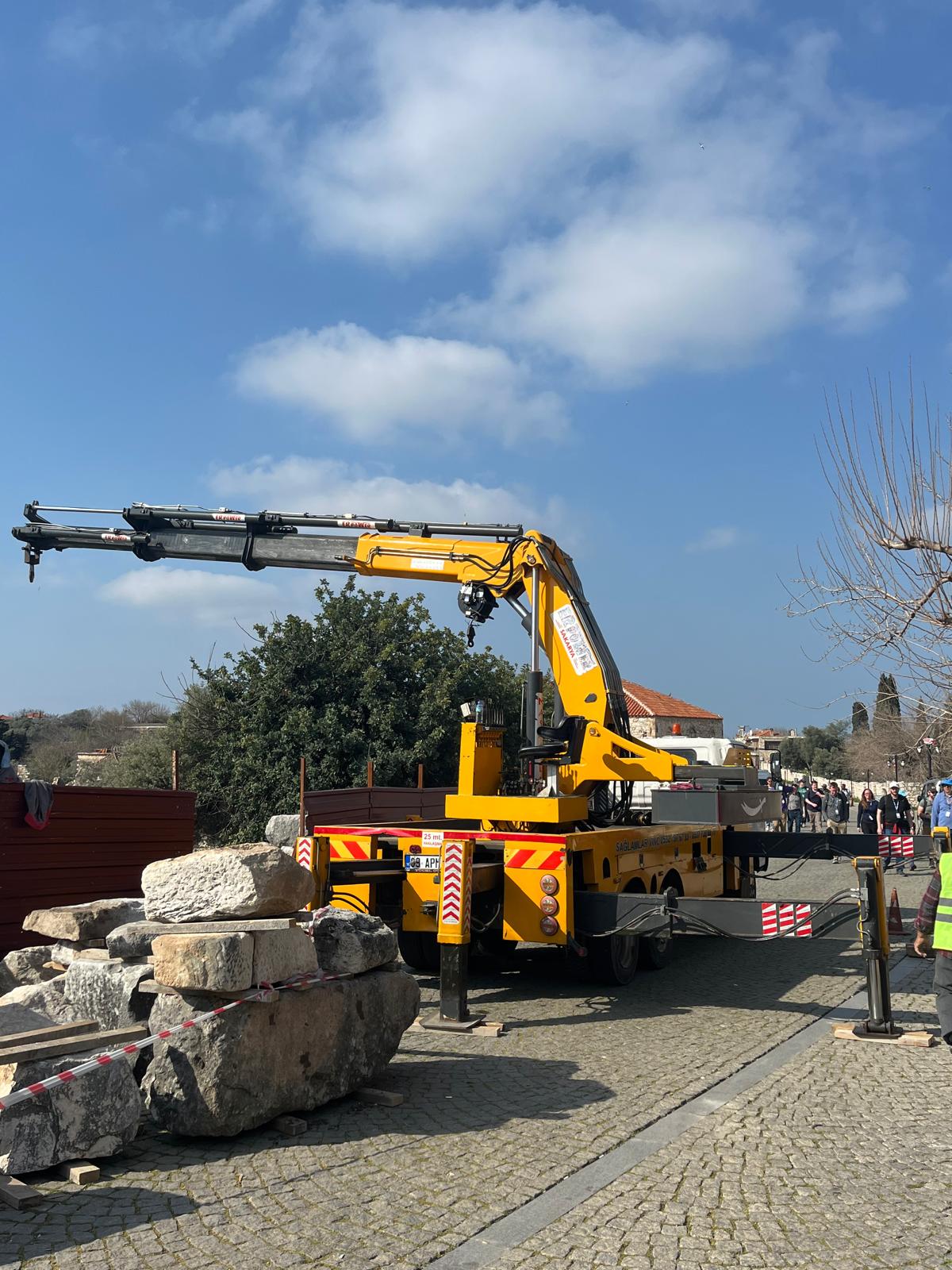 Didim'deki İnşaatlar için Neden Mobil Vinç Tercih Edilmeli?